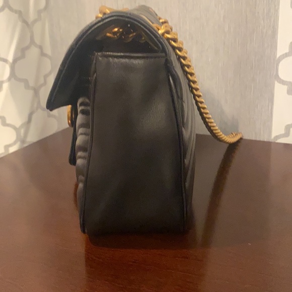 Gucci Marmont Shoulder Bag - Picture 13 of 13